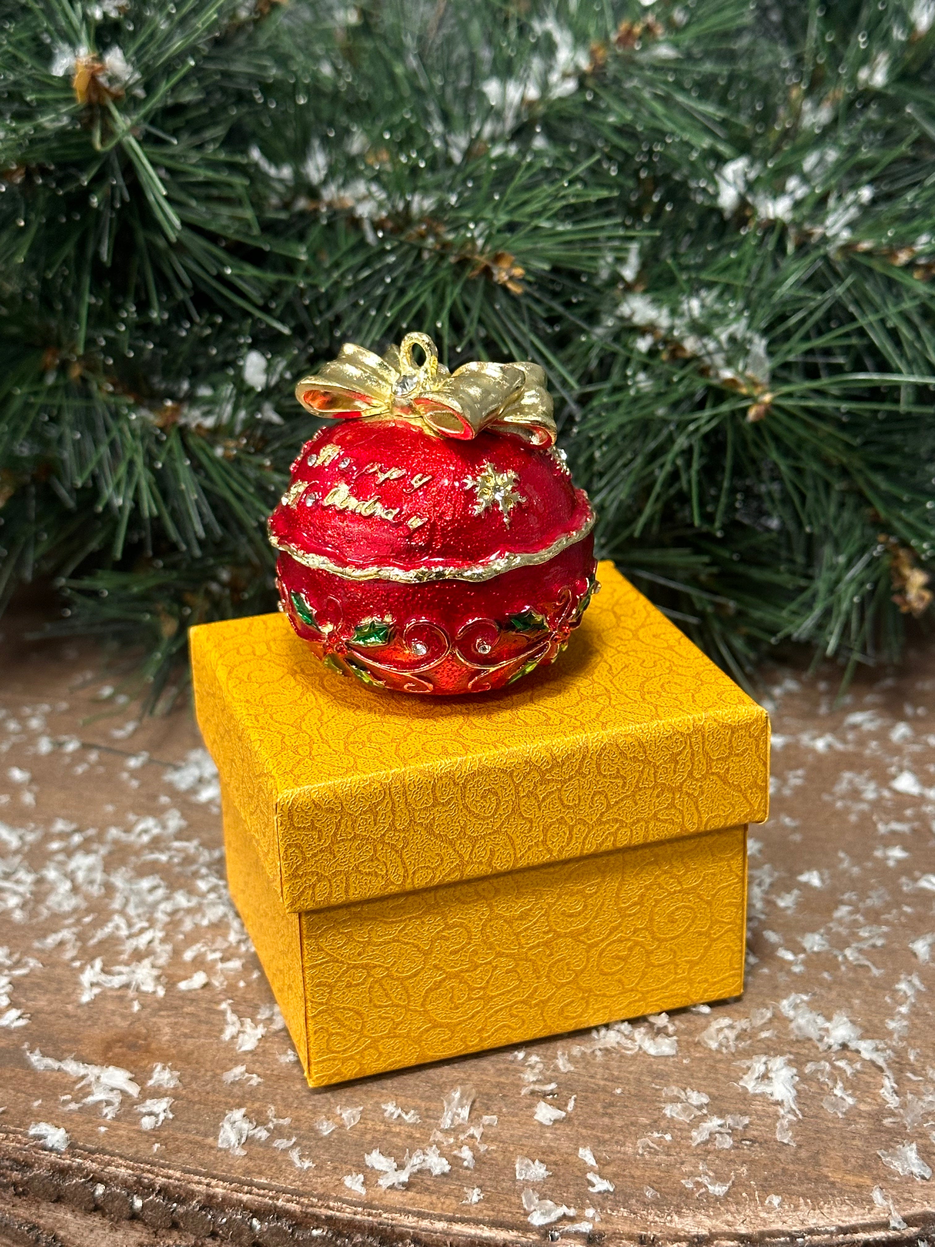 Happy Holiday Christmas Bauble