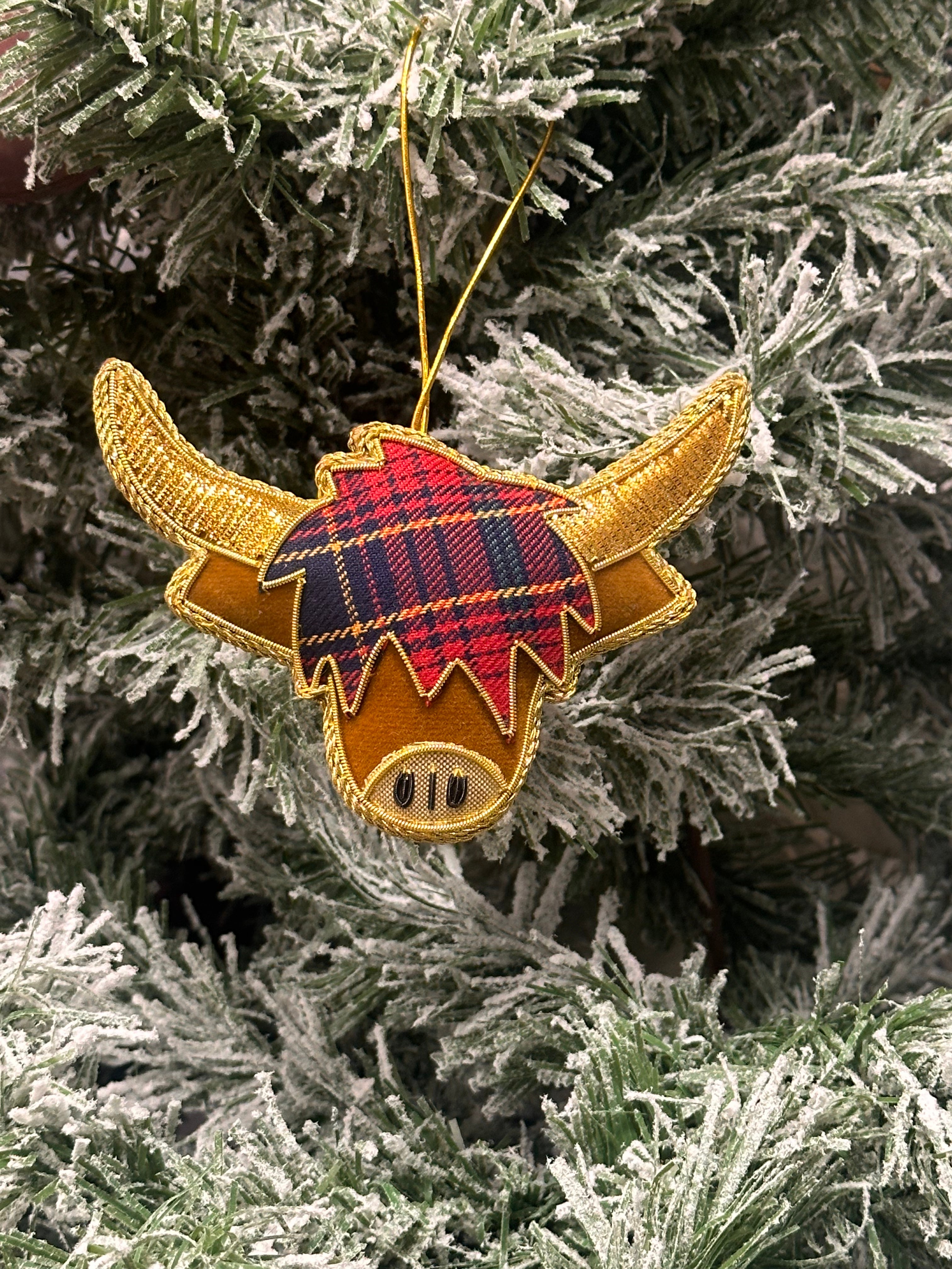 Hand Embroidered Highland Cow Head