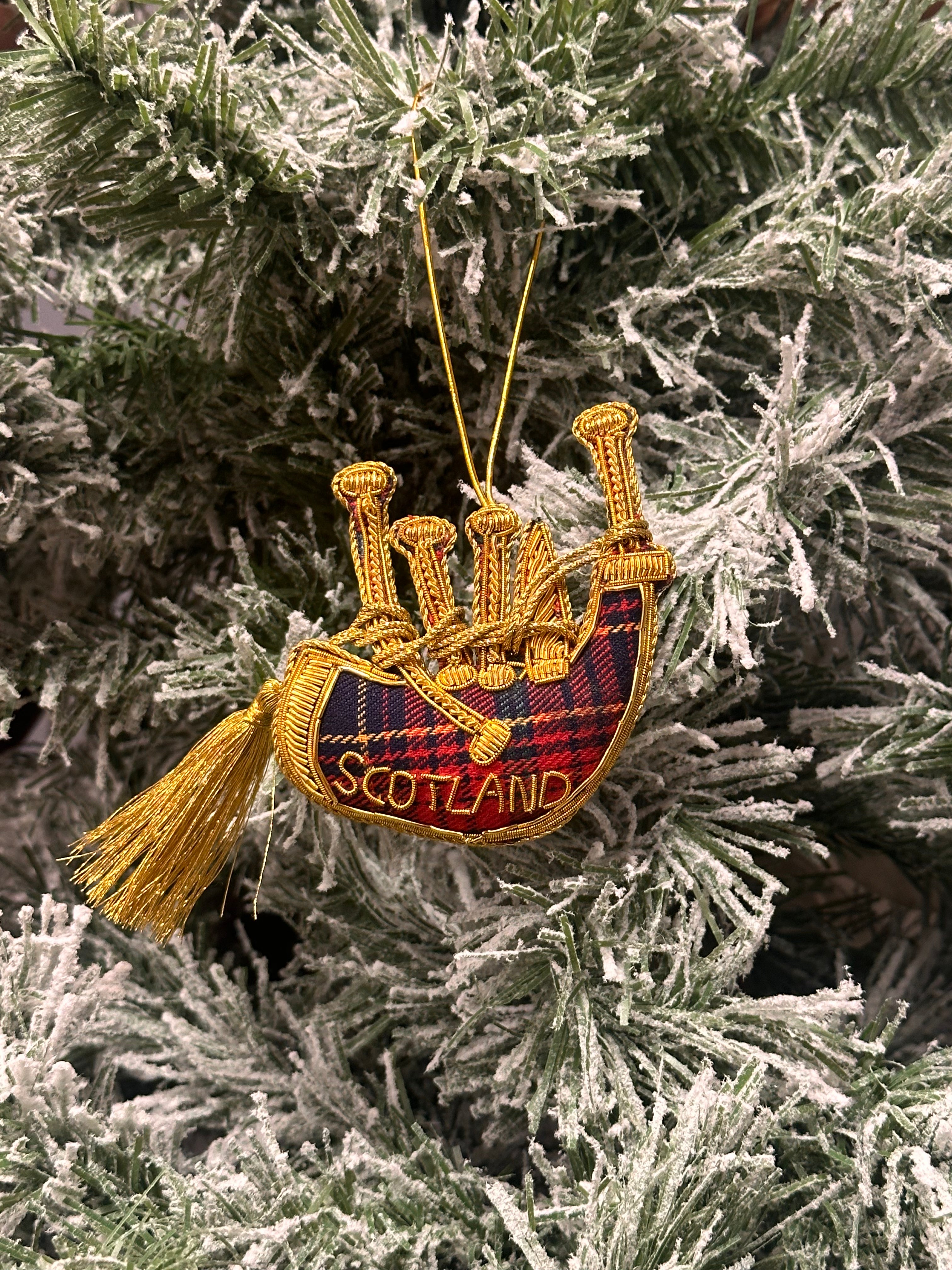 Hand Embroidered Scottish Bagpipes